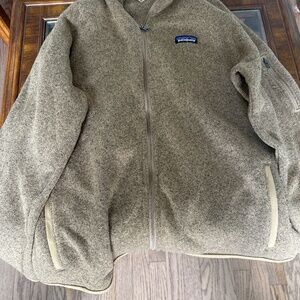 Women’s Patagonia jacket